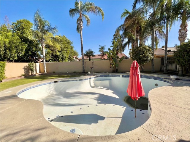 7801 Angoras Court, Bakersfield, California 93308, 3 Bedrooms Bedrooms, ,2 BathroomsBathrooms,Residential,For Sale,7801 Angoras Court,CROC24219464