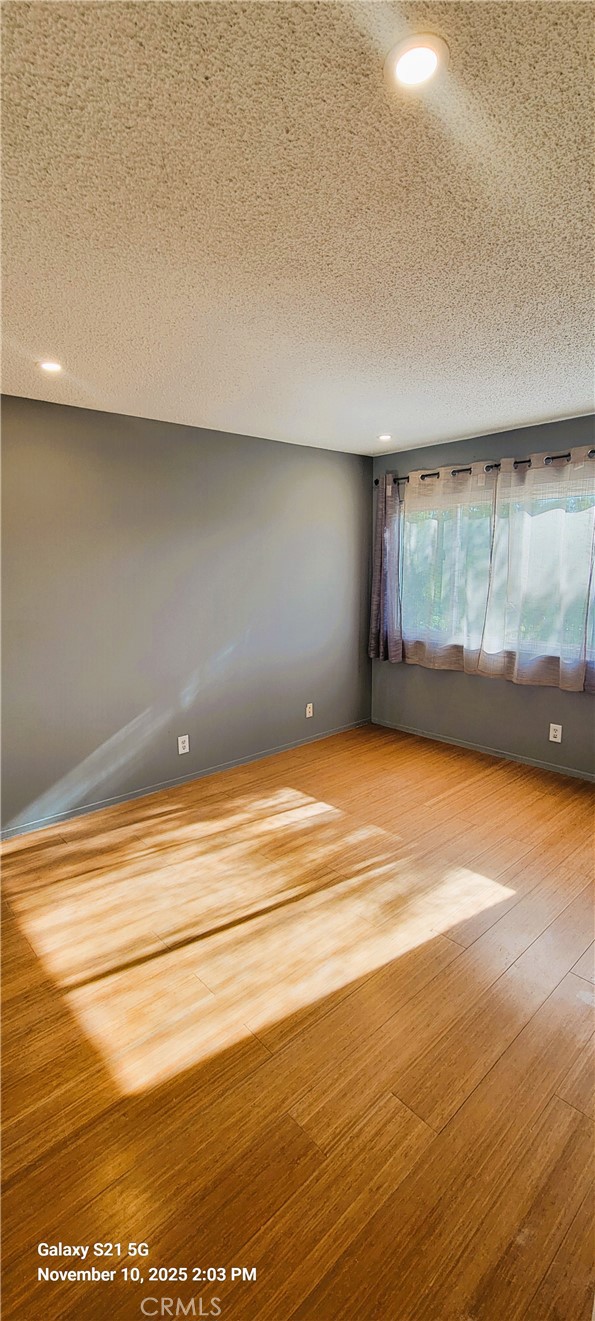 Detail Gallery Image 20 of 33 For 3030 Frontier, Thousand Oaks,  CA 91360 - 4 Beds | 2/1 Baths