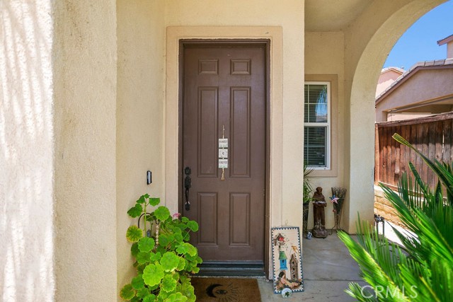 Detail Gallery Image 4 of 26 For 1464 Granada Way, Perris,  CA 92571 - 3 Beds | 2/1 Baths