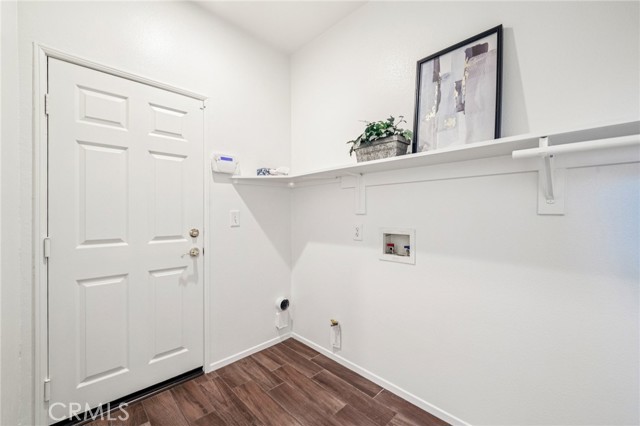 Detail Gallery Image 16 of 53 For 9758 Alton Dr, Rancho Cucamonga,  CA 91730 - 3 Beds | 2/1 Baths