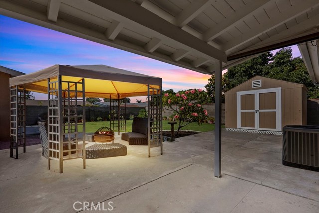 9522 Cerritos Avenue, Anaheim CA: https://media.crmls.org/medias/7fc5e2b3-9c61-4a45-b81e-304730efc5fd.jpg