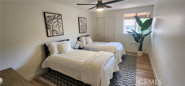 Detail Gallery Image 23 of 33 For 519 Amber Dr, Huntington Beach,  CA 92648 - 3 Beds | 2/1 Baths