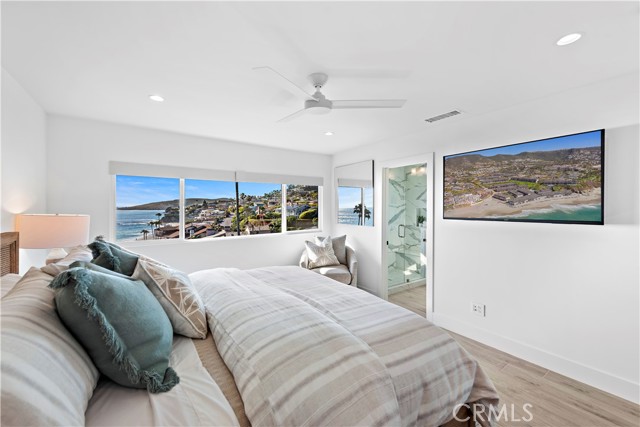 Detail Gallery Image 17 of 41 For 51 Blue Lagoon, Laguna Beach,  CA 92651 - 3 Beds | 3 Baths