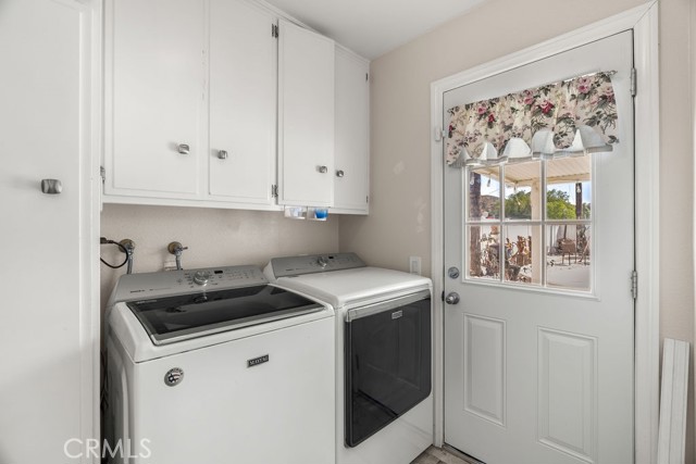 Detail Gallery Image 15 of 55 For 5444 Peacock Lane, Riverside,  CA 92505 - 5 Beds | 4 Baths