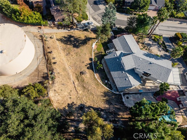 Detail Gallery Image 4 of 20 For 2829 Willowhaven Dr, La Crescenta,  CA 91214 - – Beds | – Baths