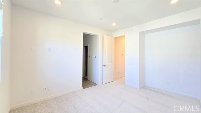 3942 Lavine Way, Corona CA: https://media.crmls.org/medias/7fc986c5-7f05-439a-846d-5006e31c195f.jpg
