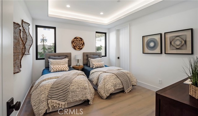 544 Helberta Avenue, Redondo Beach, California 90277, 4 Bedrooms Bedrooms, ,2 BathroomsBathrooms,Residential,Sold,Helberta,SB21084737
