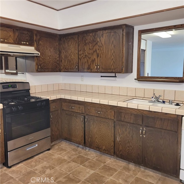 14966 Ritter Street, Victorville CA: https://media.crmls.org/medias/7fca6bd1-a4f8-4d3f-8a06-b9aaa5c2ed09.jpg