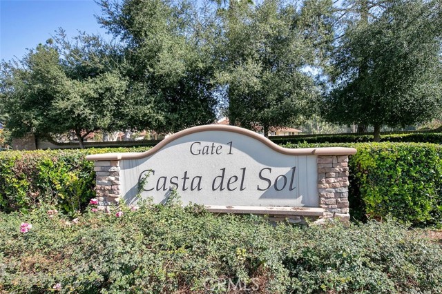 27992 Via Chocano, Mission Viejo CA: https://media.crmls.org/medias/7fcac107-1867-4fa4-8ebe-71ab3bac8c39.jpg