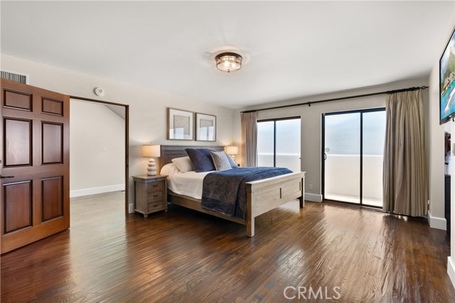 Image 17 of 41 For 3520 Alma  