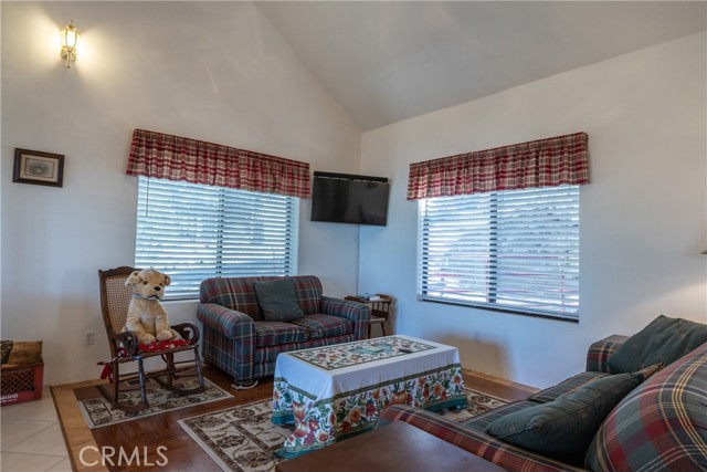 Image 17 of 46 For 7501 Yosemite Park