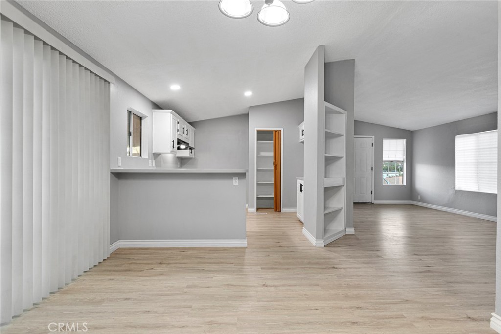 MLS #IV25255341 image #11