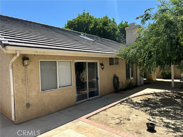 Detail Gallery Image 19 of 19 For 1715 Lake Way, Lancaster,  CA 93534 - 5 Beds | 2/1 Baths
