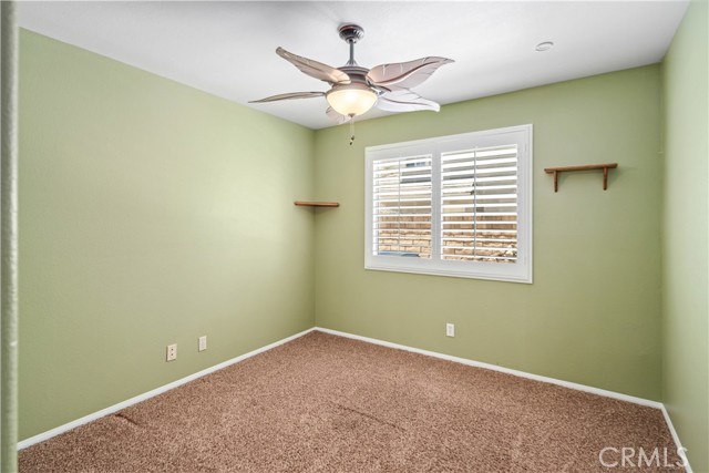 1609 Silvia Avenue, Lancaster CA: https://media.crmls.org/medias/7fcf9e7a-9bb6-4c95-9e4b-72cd273480c4.jpg