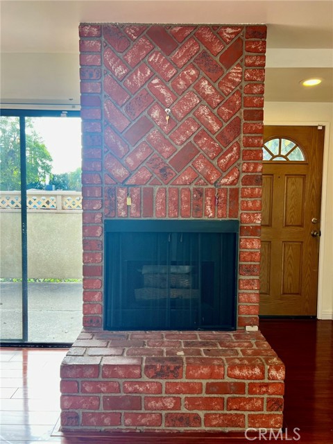 Detail Gallery Image 31 of 40 For 19451 Sherman Way #501,  Reseda,  CA 91335 - 3 Beds | 2/1 Baths