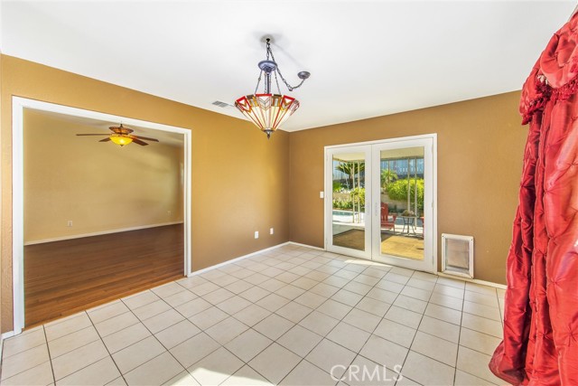 Detail Gallery Image 14 of 56 For 640 Jeremy Ct, Redlands,  CA 92374 - 3 Beds | 2 Baths