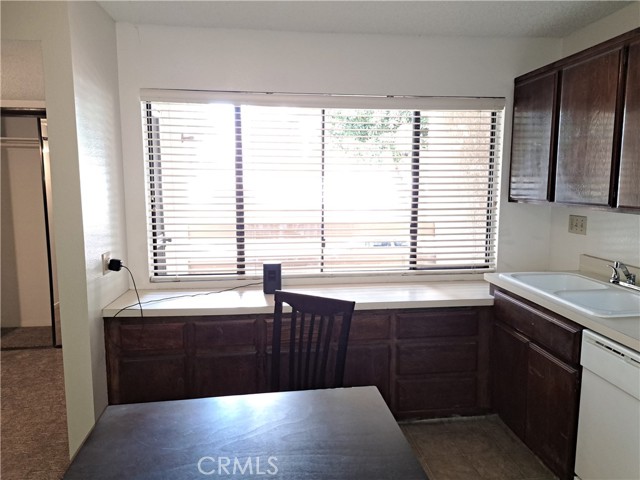 Detail Gallery Image 4 of 7 For 301 N Ford Ave #228,  Fullerton,  CA 92832 - 1 Beds | 1 Baths