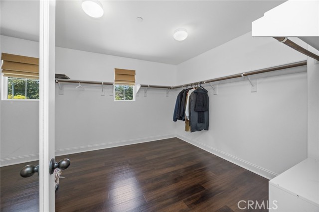 Detail Gallery Image 14 of 23 For 25589 Foxglove, Corona,  CA 92883 - 5 Beds | 3 Baths