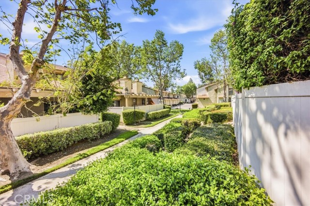 Detail Gallery Image 37 of 43 For 1031 S Palmetto #Q2,  Ontario,  CA 91762 - 2 Beds | 2/1 Baths