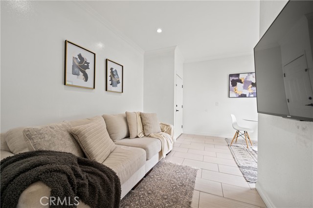Detail Gallery Image 8 of 34 For 730 W 4th St #307,  Long Beach,  CA 90802 - 1 Beds | 1/1 Baths