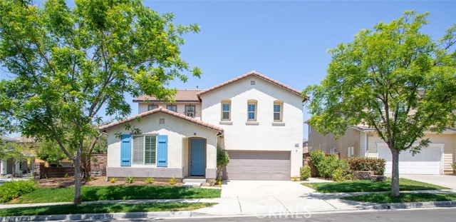 Detail Gallery Image 2 of 45 For 25518 Hyacinth St, Corona,  CA 92883 - 5 Beds | 3/1 Baths