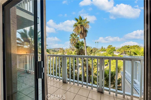 Detail Gallery Image 34 of 50 For 22497 Venido Rd, Woodland Hills,  CA 91364 - 4 Beds | 2/1 Baths