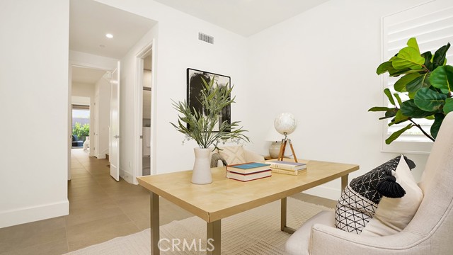 218 Coal Mine, Irvine CA: https://media.crmls.org/medias/7fd687ba-8c9c-4038-956b-9931d53694dd.jpg