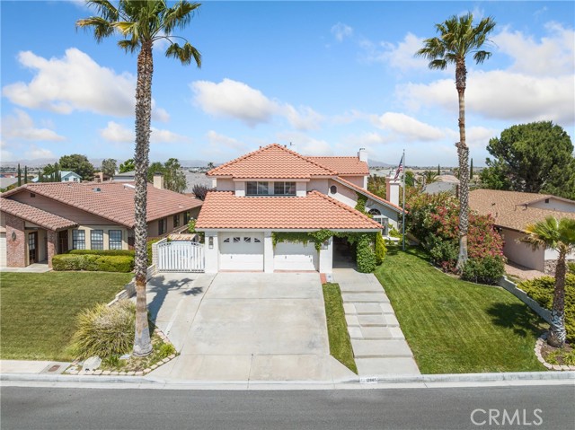 12665 Spring Valley, Victorville CA: https://media.crmls.org/medias/7fd7a03d-ab00-4672-a40a-9c662469281d.jpg