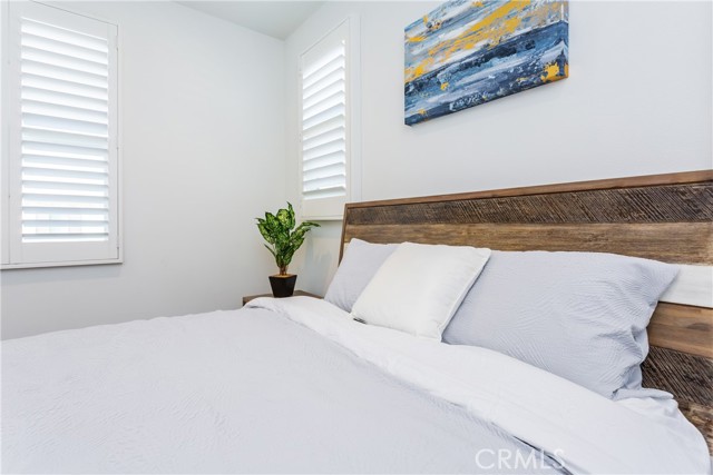Detail Gallery Image 32 of 51 For 108 Hargrove, Irvine,  CA 92620 - 4 Beds | 2/1 Baths
