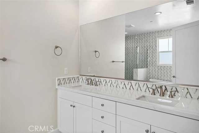 Detail Gallery Image 17 of 50 For 1090 Terra Way, San Luis Obispo,  CA 93405 - 3 Beds | 2/1 Baths