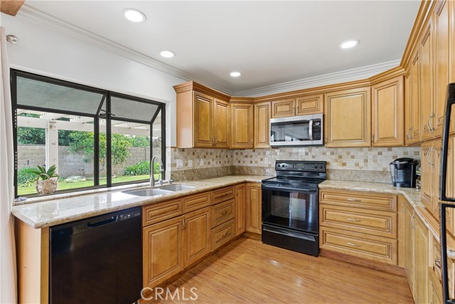 Detail Gallery Image 6 of 23 For 2232 California St, Placentia,  CA 92870 - 4 Beds | 2 Baths