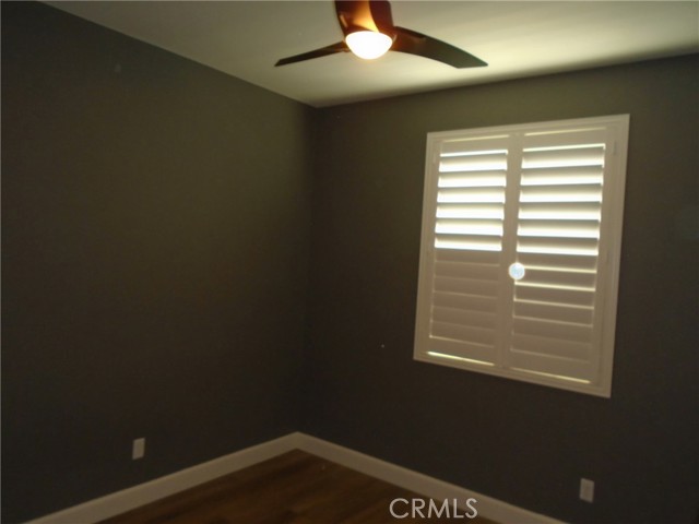 4081 Chamomile Court, San Bernardino CA: https://media.crmls.org/medias/7fdb2321-39d3-4bd5-88b6-65bf12e45bf0.jpg