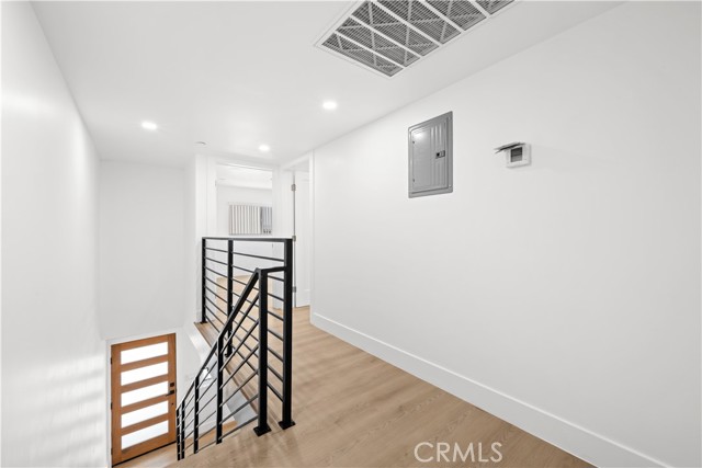 Detail Gallery Image 23 of 36 For 2922 12th Ave, Los Angeles,  CA 90018 - 4 Beds | 4 Baths