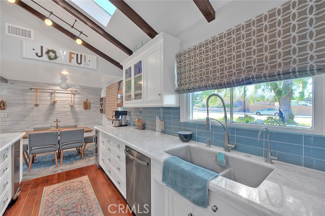 Detail Gallery Image 25 of 61 For 1429 Garretson, Corona,  CA 92879 - 4 Beds | 3 Baths