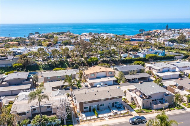 Detail Gallery Image 29 of 34 For 444 Seaward, Corona Del Mar,  CA 92625 - 2 Beds | 1/1 Baths