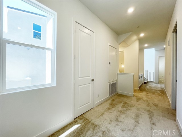 Detail Gallery Image 24 of 40 For 105 Sawbuck, Irvine,  CA 92618 - 4 Beds | 3/1 Baths