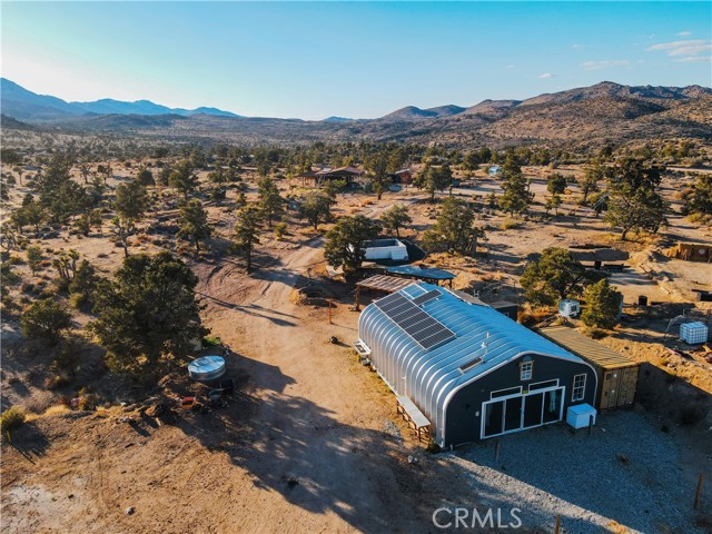 48317 Burns Canyon Road, Pioneertown CA: https://media.crmls.org/medias/7fde32d0-73ac-4f04-af53-f7adc5fb1794.jpg