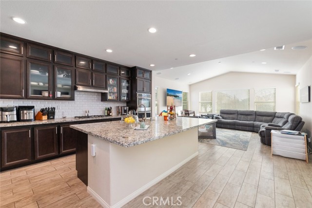 Detail Gallery Image 8 of 40 For 30517 Copper Rose, Murrieta,  CA 92563 - 4 Beds | 3/1 Baths