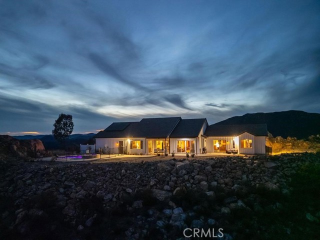 Detail Gallery Image 3 of 15 For 39472 Vista Del Bosque, Murrieta,  CA 92562 - 3 Beds | 2 Baths