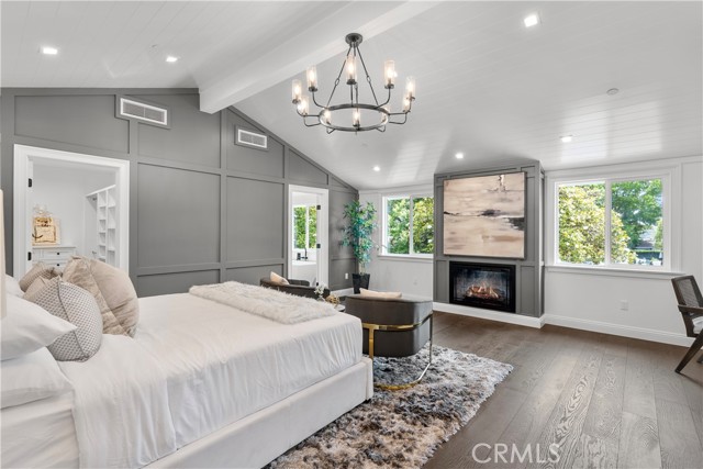 Detail Gallery Image 39 of 65 For 4347 Clybourn Ave, Toluca Lake,  CA 91602 - 5 Beds | 4/1 Baths