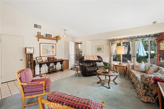 Detail Gallery Image 10 of 39 For 22668 Hunwut Dr, Wildomar,  CA 92595 - 4 Beds | 2 Baths