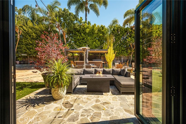 Detail Gallery Image 48 of 63 For 2281 Orchard Dr, Newport Beach,  CA 92660 - 3 Beds | 3 Baths