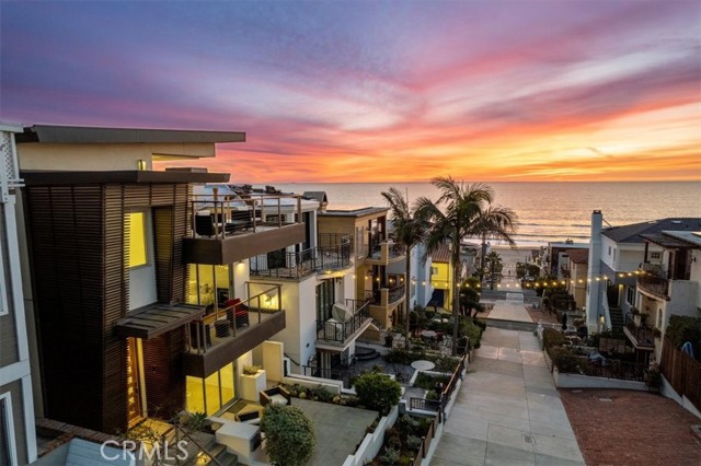Detail Gallery Image 73 of 75 For 228 31st St, Manhattan Beach,  CA 90266 - 4 Beds | 3/2 Baths
