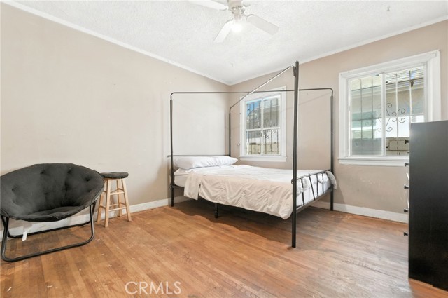 Detail Gallery Image 20 of 38 For 1912 W 76th St, Los Angeles,  CA 90047 - 3 Beds | 1/1 Baths