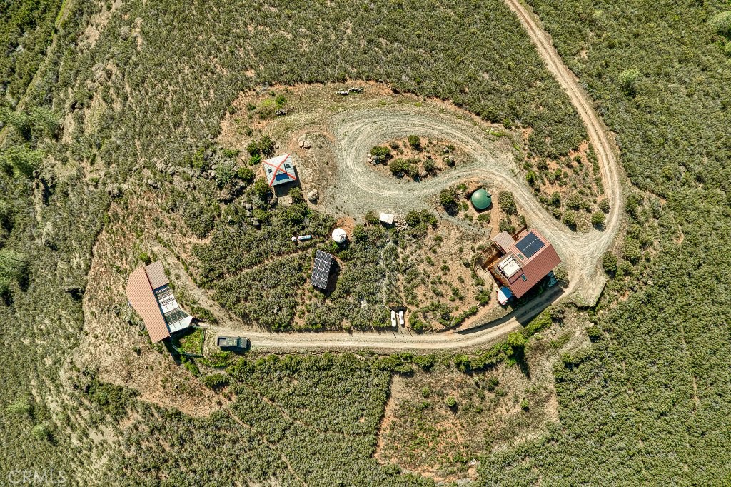 https://media.crmls.org/medias/7fe1d617-b22d-432d-9823-270617ab212f.jpg?preset=X-Large