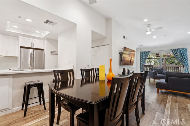 2960 Champion Way, Tustin CA: https://media.crmls.org/medias/7fe25dc5-445a-469a-a5d3-6b836701cee6.jpg