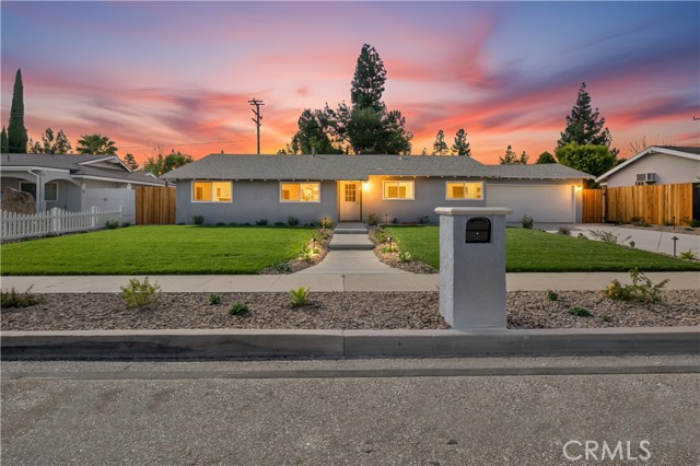 Detail Gallery Image 2 of 44 For 1791 Sitka, Simi Valley,  CA 93063 - 3 Beds | 2 Baths