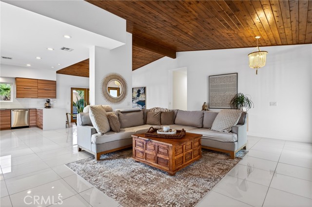 Detail Gallery Image 12 of 46 For 9640 S Hoylake, Desert Hot Springs,  CA 92240 - 3 Beds | 2 Baths