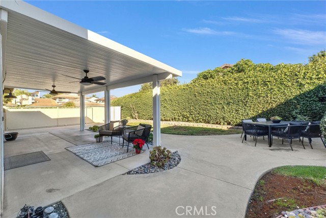 Detail Gallery Image 22 of 34 For 9122 Windsor Cir, Cypress,  CA 90630 - 4 Beds | 3 Baths