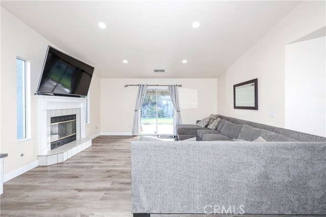 Detail Gallery Image 14 of 42 For 134 Clipper Ct, Atwater,  CA 95301 - 4 Beds | 2 Baths